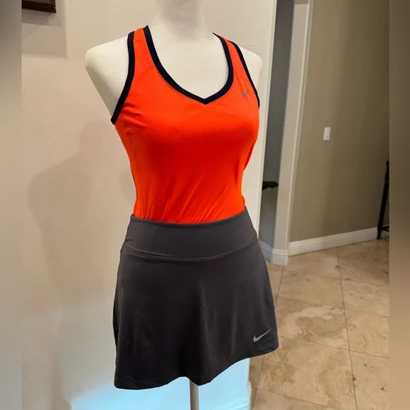 🎾NIKE-Tennis skirt and tank 🎾 - Picture 3 of 9